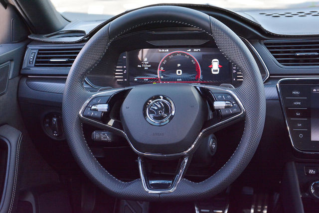 SKODA司科達 SUPERB COMBI  第13張相片