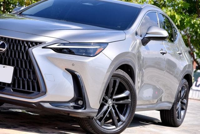 LEXUS凌志 NX350H  第6張相片