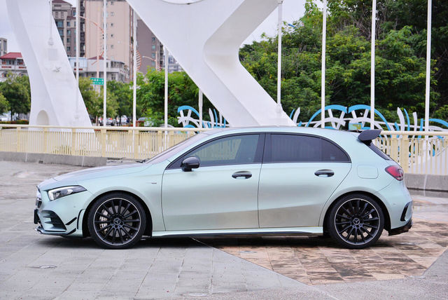 M-BENZ賓士 A35 AMG  第5張相片