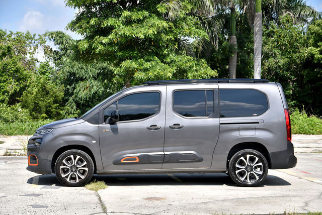 CITROEN雪鐵龍 BERLINGO  第8張相片