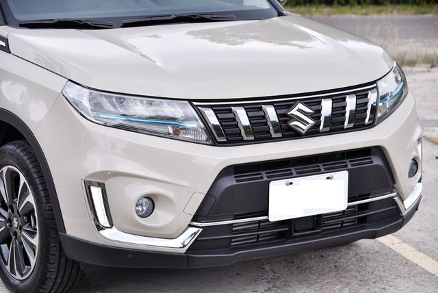 SUZUKI鈴木 VITARA  第8張相片