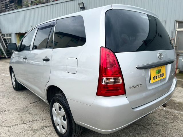 TOYOTA豐田 INNOVA  第6張相片