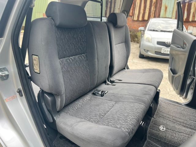 TOYOTA豐田 INNOVA  第9張相片