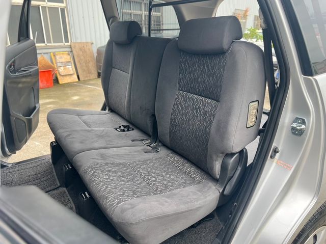TOYOTA豐田 INNOVA  第10張相片