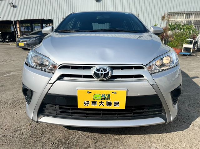 TOYOTA豐田 YARIS  第2張相片