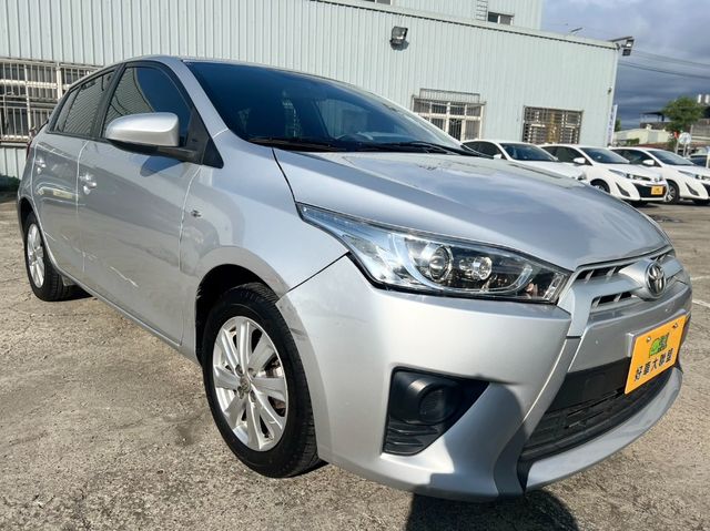 TOYOTA豐田 YARIS  第3張相片