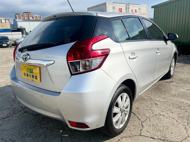 TOYOTA豐田 YARIS  第4張相片