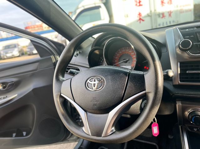 TOYOTA豐田 YARIS  第14張相片