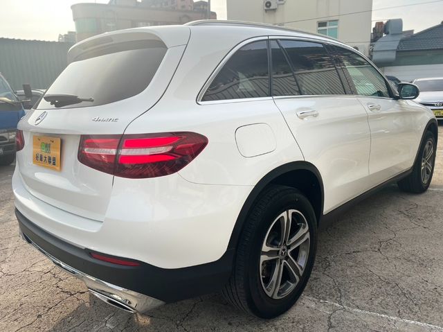 M-BENZ賓士 GLC300  第5張相片
