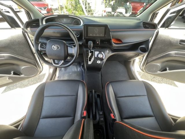 TOYOTA豐田 SIENTA  第12張相片