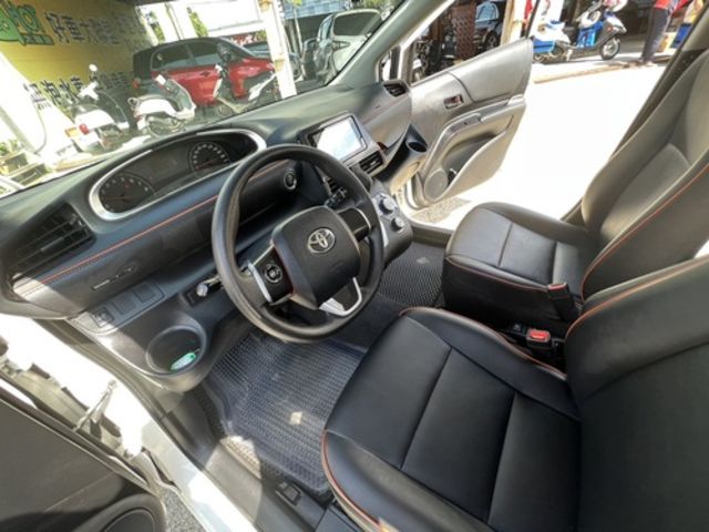 TOYOTA豐田 SIENTA  第14張相片