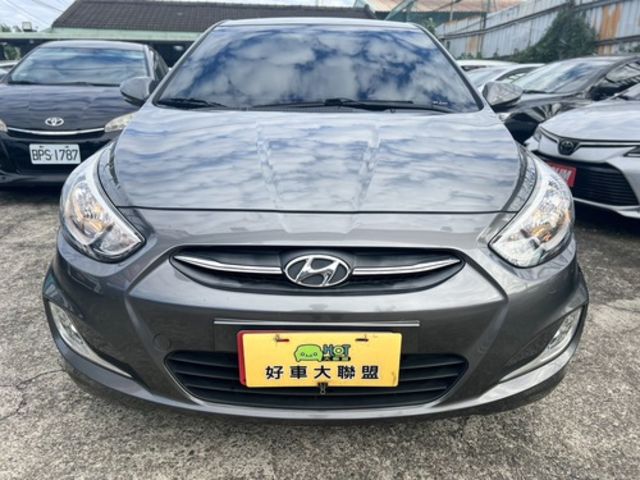 HYUNDAI現代 VERNA  第2張相片