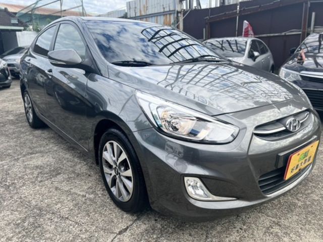 HYUNDAI現代 VERNA  第3張相片
