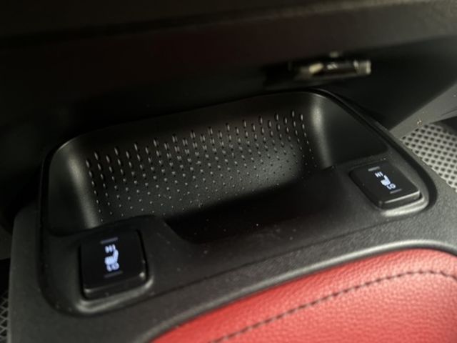 TOYOTA豐田 AURIS  第17張相片