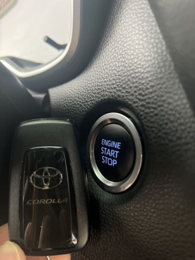 TOYOTA豐田 AURIS  第18張相片