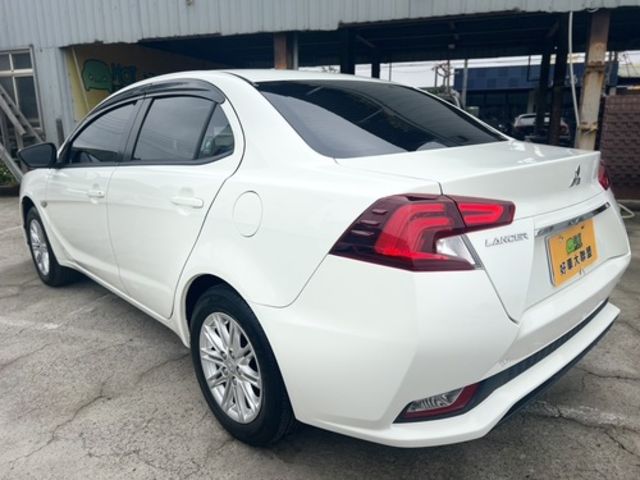 MITSUBISHI三菱 LANCER  第6張相片