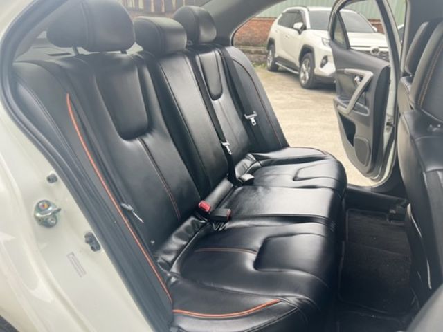 MITSUBISHI三菱 LANCER  第10張相片