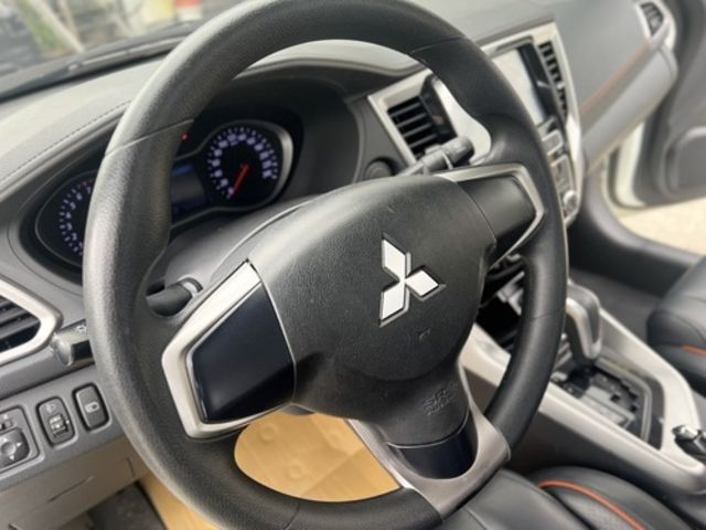 MITSUBISHI三菱 LANCER  第14張相片