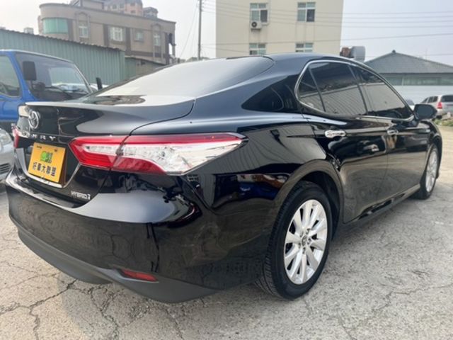 TOYOTA豐田 CAMRY HYBRID  第4張相片