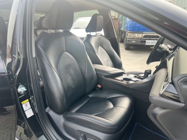 TOYOTA豐田 CAMRY HYBRID  第8張相片