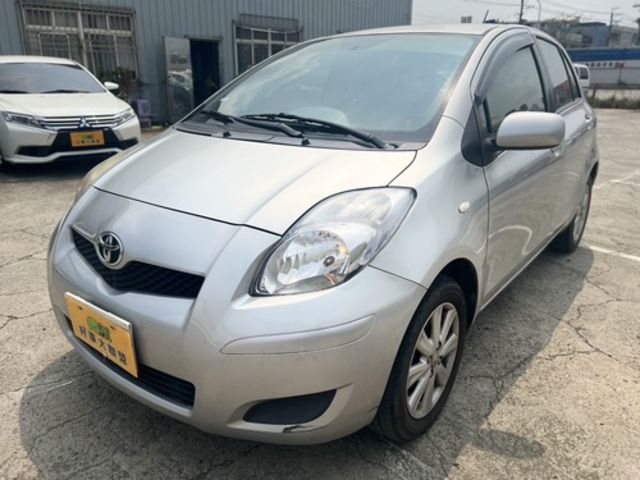 TOYOTA豐田 YARIS  第1張相片