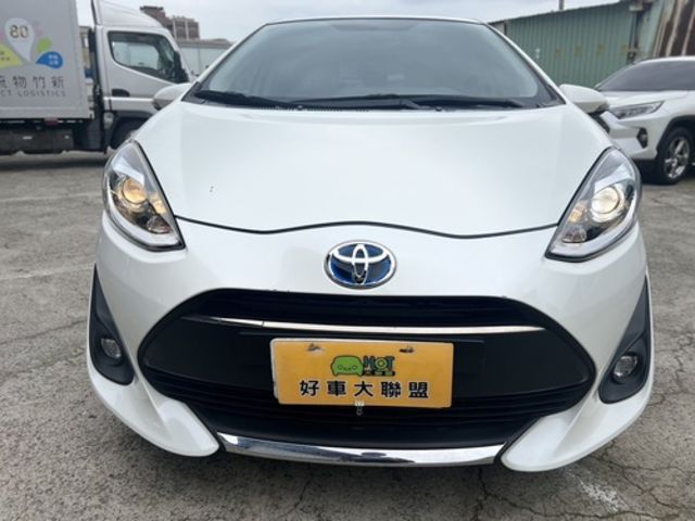 TOYOTA豐田 PRIUS C  第2張相片