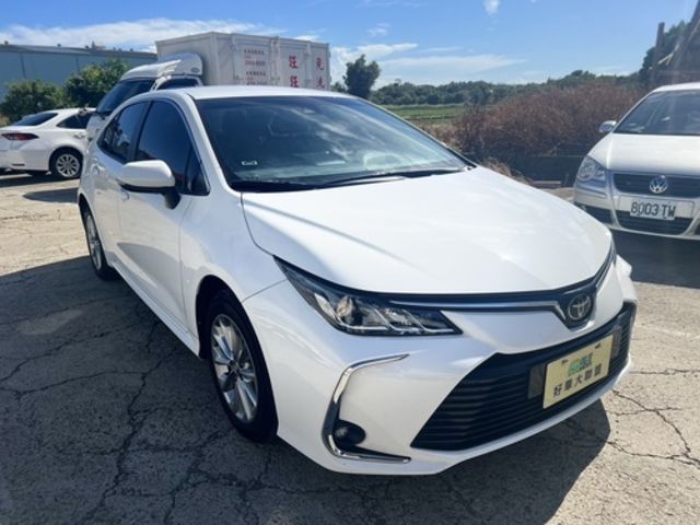 TOYOTA豐田 ALTIS  第3張相片