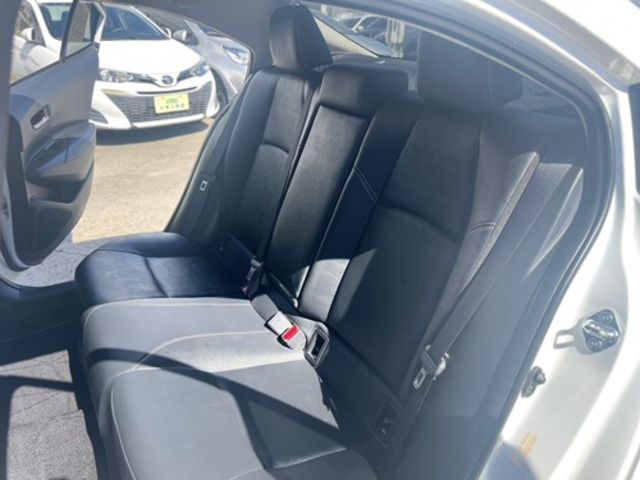 TOYOTA豐田 ALTIS  第9張相片