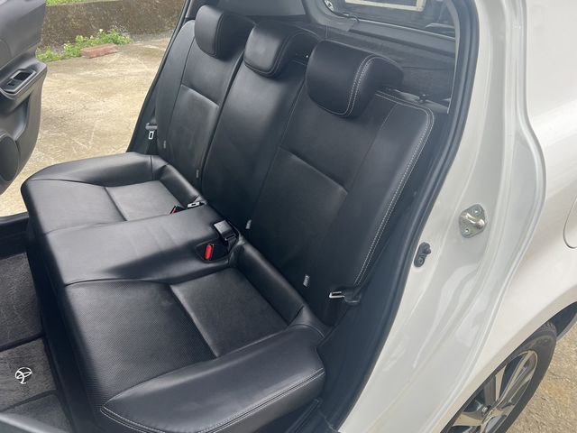 TOYOTA豐田 PRIUS C  第10張相片