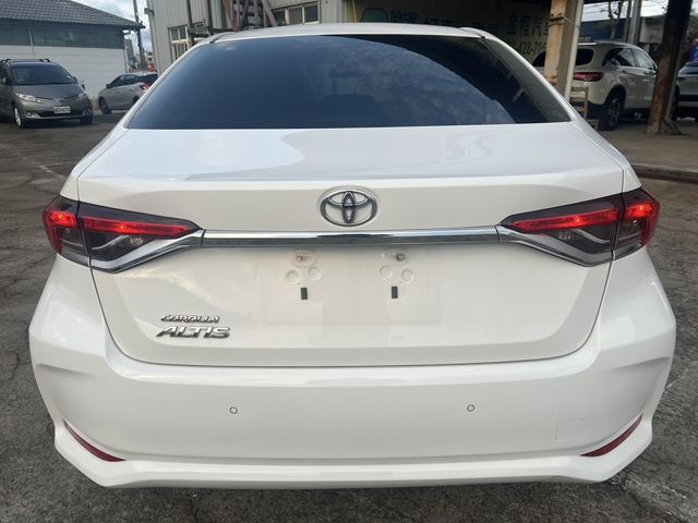 TOYOTA豐田 ALTIS  第5張相片