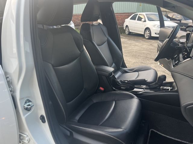 TOYOTA豐田 ALTIS  第8張相片
