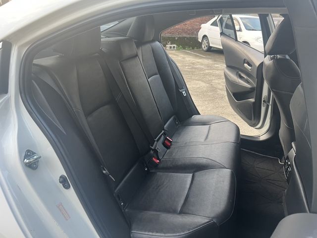 TOYOTA豐田 ALTIS  第9張相片