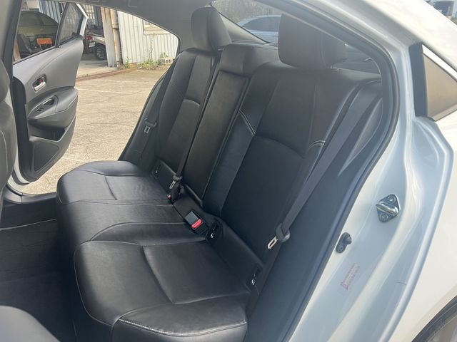 TOYOTA豐田 ALTIS  第10張相片