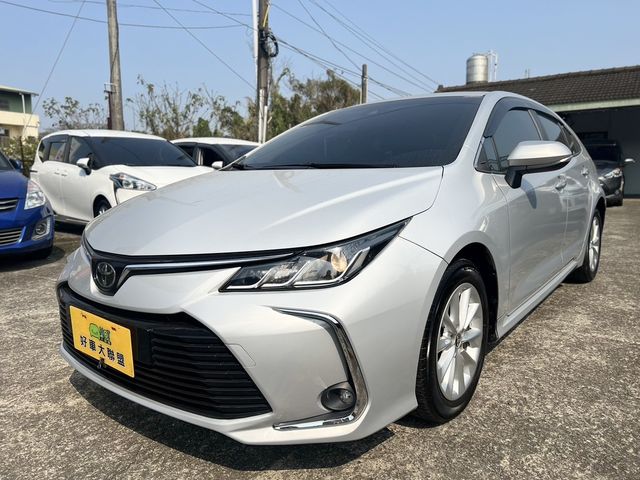 TOYOTA豐田 ALTIS  第1張相片