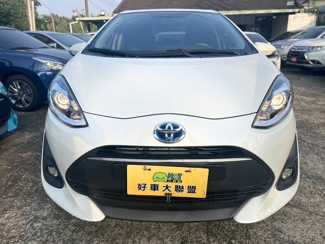 TOYOTA豐田 PRIUS C  第2張相片