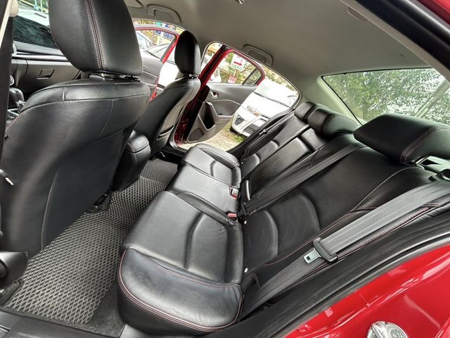 MAZDA馬自達 MAZDA 3  第10張相片