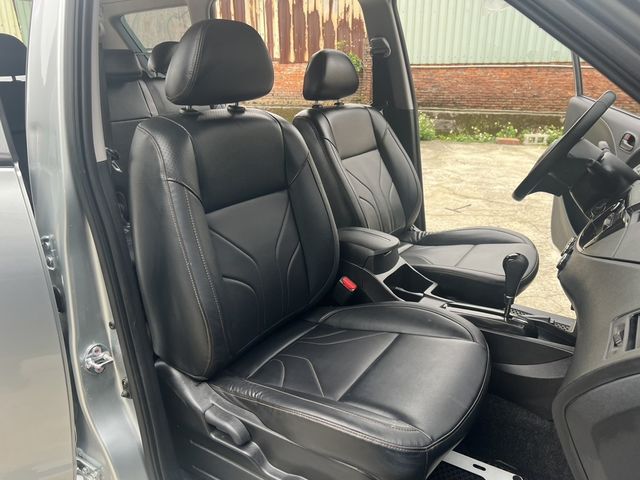 MITSUBISHI三菱 ZINGER  第15張相片