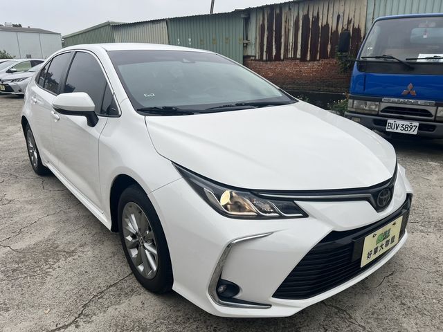 TOYOTA豐田 ALTIS  第5張相片