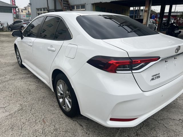 TOYOTA豐田 ALTIS  第11張相片