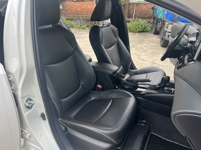 TOYOTA豐田 ALTIS  第15張相片