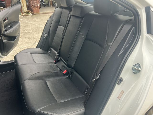 TOYOTA豐田 ALTIS  第19張相片
