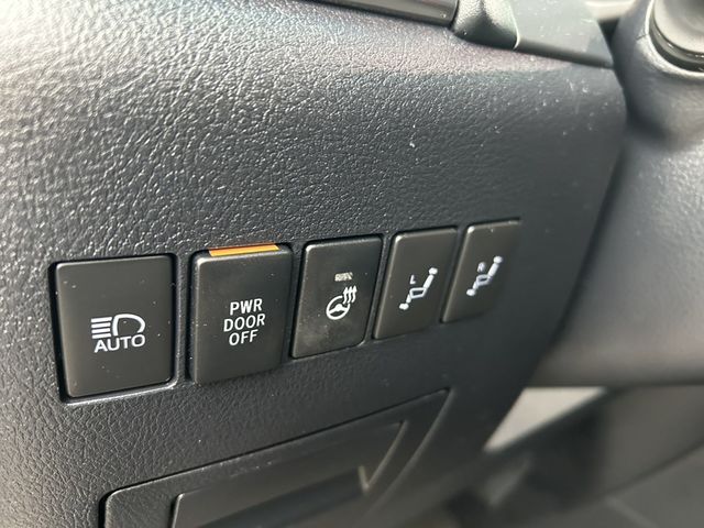 TOYOTA豐田 ALPHARD  第19張相片