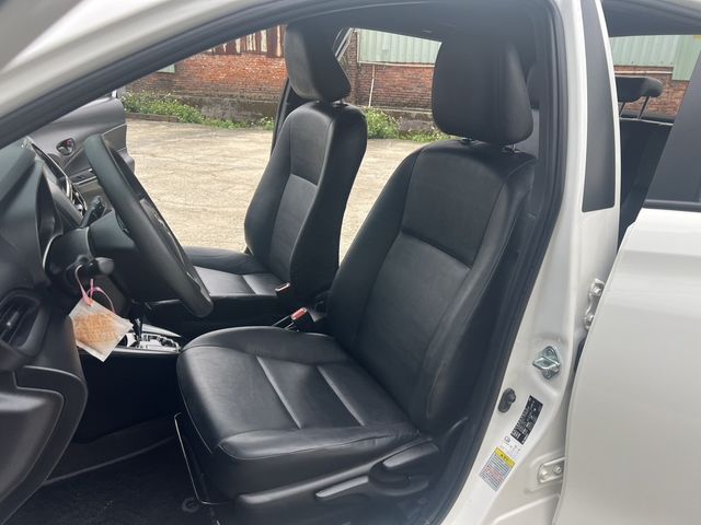 TOYOTA豐田 YARIS  第13張相片