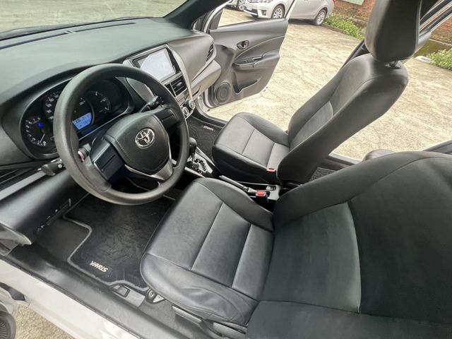 TOYOTA豐田 YARIS  第21張相片