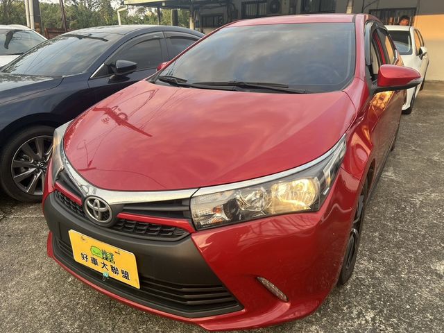TOYOTA豐田 ALTIS  第1張相片
