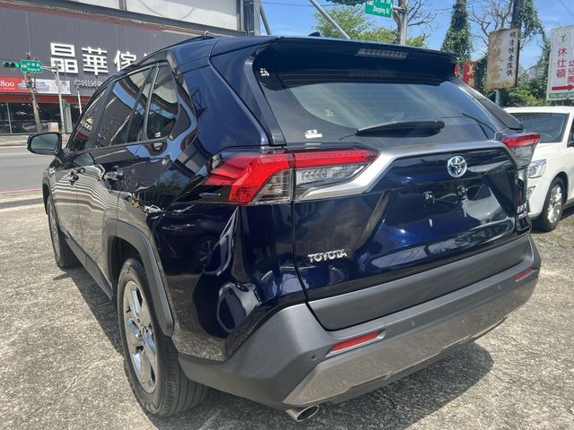 TOYOTA豐田 RAV4  第4張相片