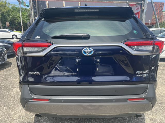 TOYOTA豐田 RAV4  第5張相片