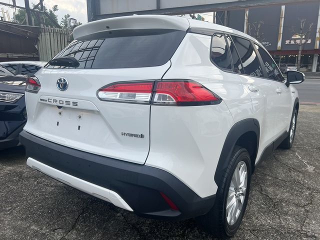 TOYOTA豐田 COROLLA CROSS HYBRID  第4張相片