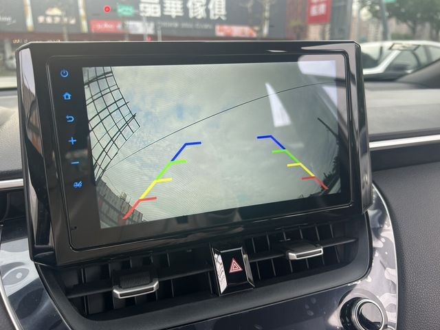 TOYOTA豐田 COROLLA CROSS HYBRID  第17張相片