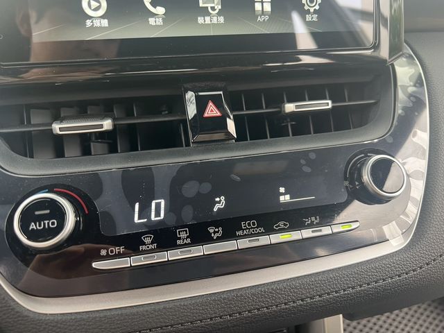 TOYOTA豐田 COROLLA CROSS HYBRID  第18張相片
